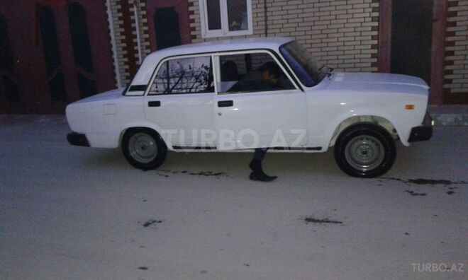 LADA (VAZ) 2107 2009, 140,000 km - 1.6 l - Bakı