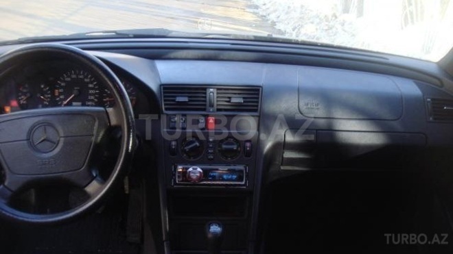 Mercedes C 180 1994, 325,000 km - 1.8 l - Gəncə