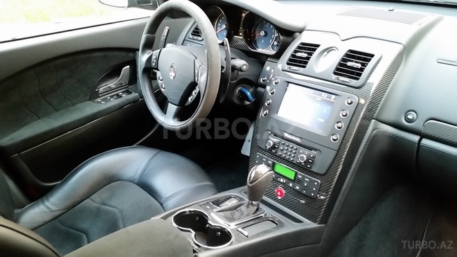 Maserati Quattroporte 2012, 18,000 km - 4.7 l - Bakı