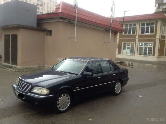 Mercedes C 200 1998, 270,000 km - 2.0 l - Bakı