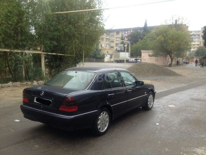 Mercedes C 200 1998, 270,000 km - 2.0 l - Bakı