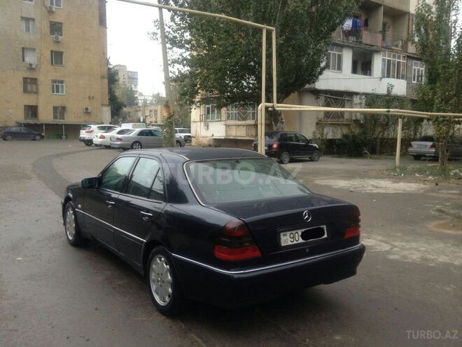 Mercedes C 200 1998, 270,000 km - 2.0 l - Bakı