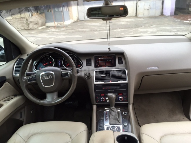 Audi Q7 2008, 110,000 km - 4.2 l - Bakı