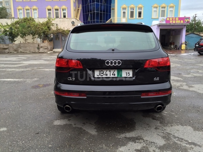 Audi Q7 2008, 110,000 km - 4.2 l - Bakı