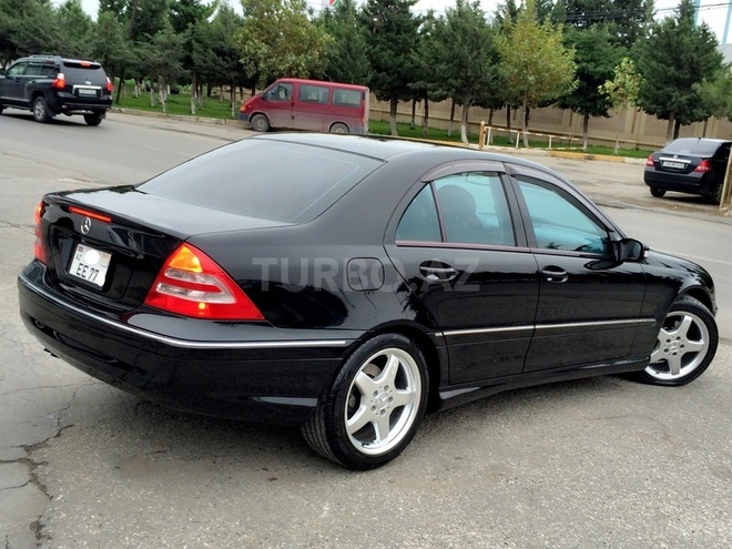 Mercedes C 240 2002, 91,447 km - 2.6 l - Bakı