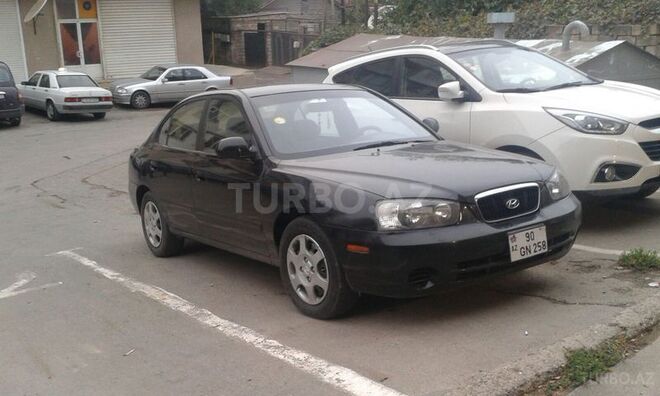 Hyundai Elantra 2002, 200,000 km - 2.0 l - Bakı