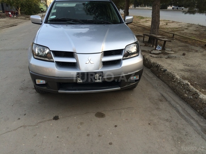 Mitsubishi Outlander 2003, 241,000 km - 2.4 л - Sumqayıt