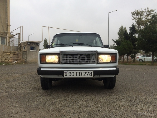 LADA (VAZ) 2107 2006, 234,000 km - 1.5 л - Bakı