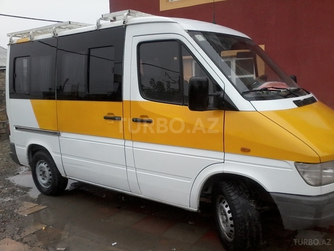 Mercedes Sprinter 209 1999, 220,000 km - 0.4 l - Bakı