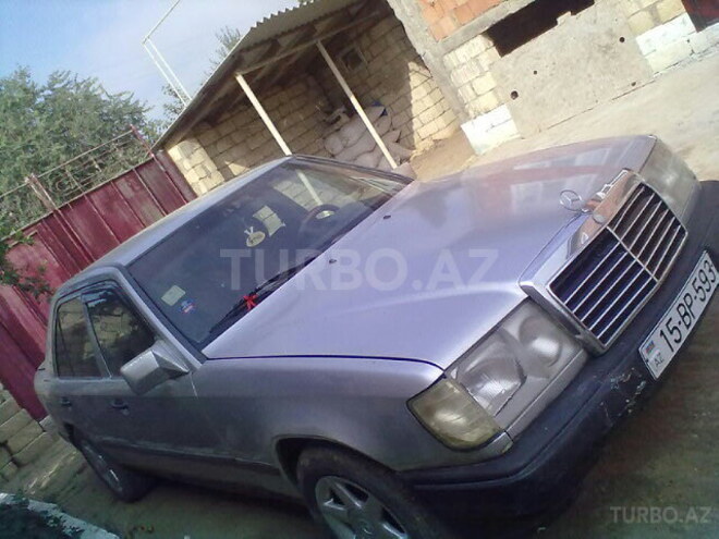 Mercedes E 230 1987, 388,000 km - 2.3 l - Bakı