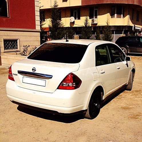 Nissan Tiida 2007, 85,000 km - 1.6 л - Bakı