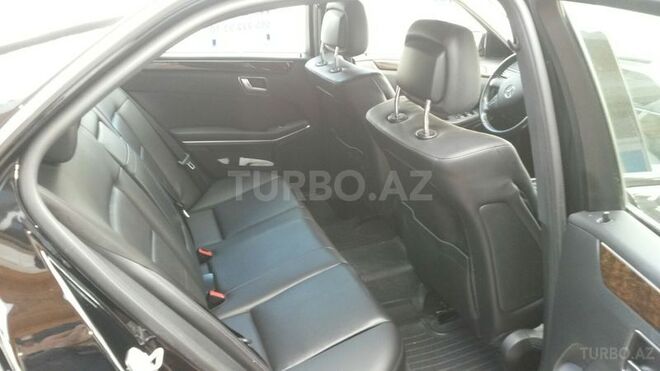 Mercedes E 220 2011, 84,000 km - 2.2 l - Bakı