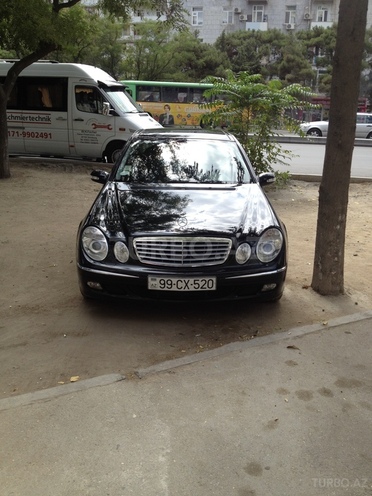 Mercedes E 240 2005, 161,670 km - 2.6 l - Bakı