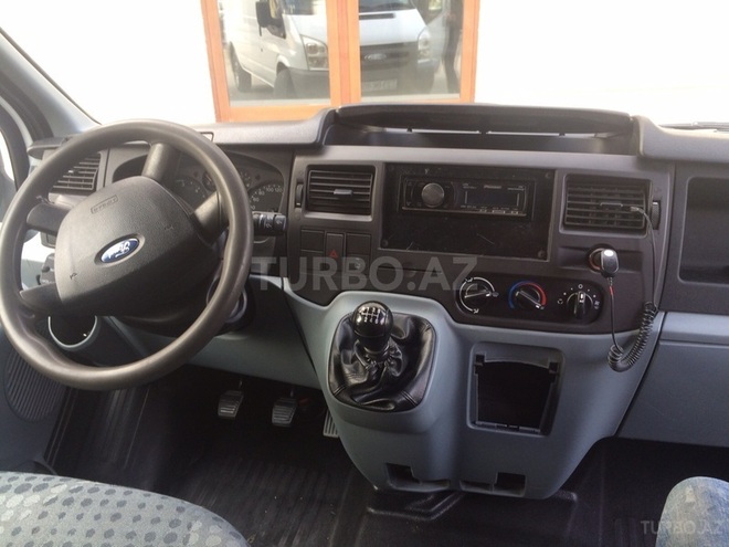 Ford Transit 2006, 200,000 km - 2.4 л - Bakı