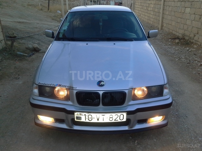 BMW 320 1991, 200,000 km - 2.0 l - Bakı
