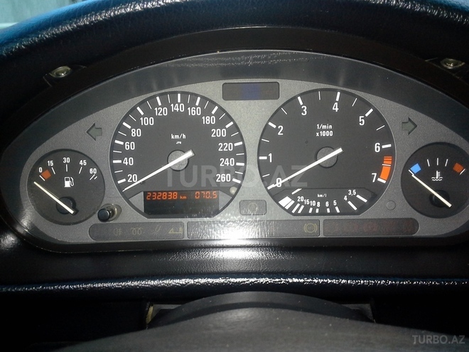 BMW 320 1991, 200,000 km - 2.0 l - Bakı
