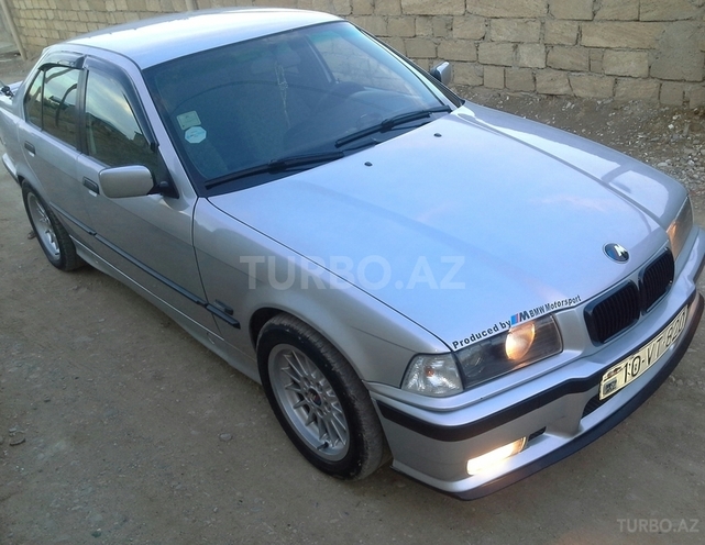 BMW 320 1991, 200,000 km - 2.0 l - Bakı