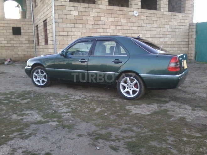 Mercedes C 180 1994, 289,000 km - 1.8 l - Şirvan