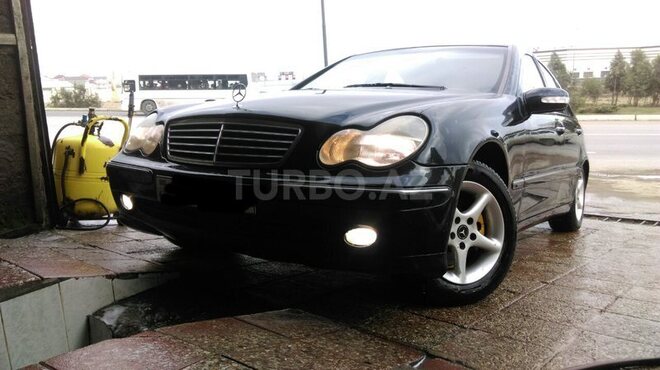 Mercedes C 220 2002, 221,457 km - 0.2 l - Bakı