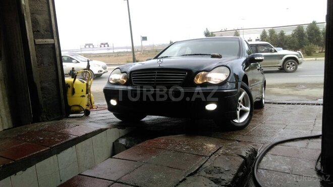 Mercedes C 220 2002, 221,457 km - 0.2 l - Bakı