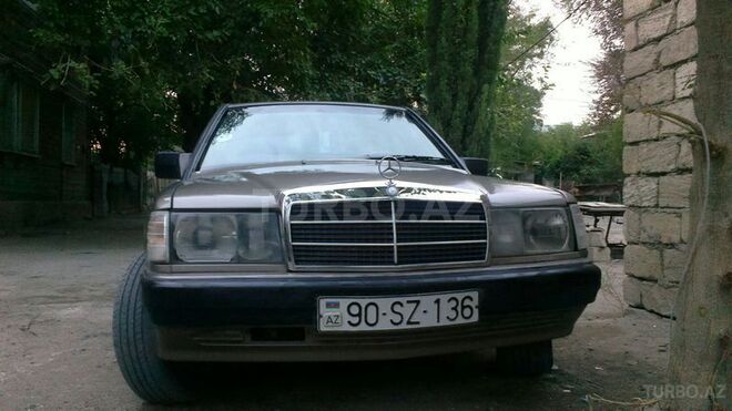 Mercedes 190 1990, 197,300 km - 1.8 л - Bakı