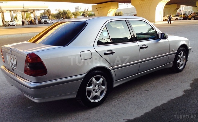 Mercedes C 240 1998, 255,500 km - 2.4 л - Bakı