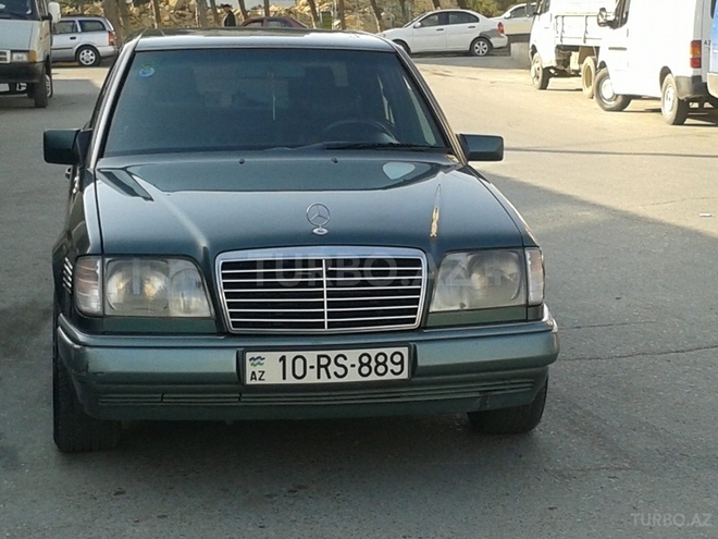 Mercedes E 300 1993, 400,000 km - 3.0 л - Bakı