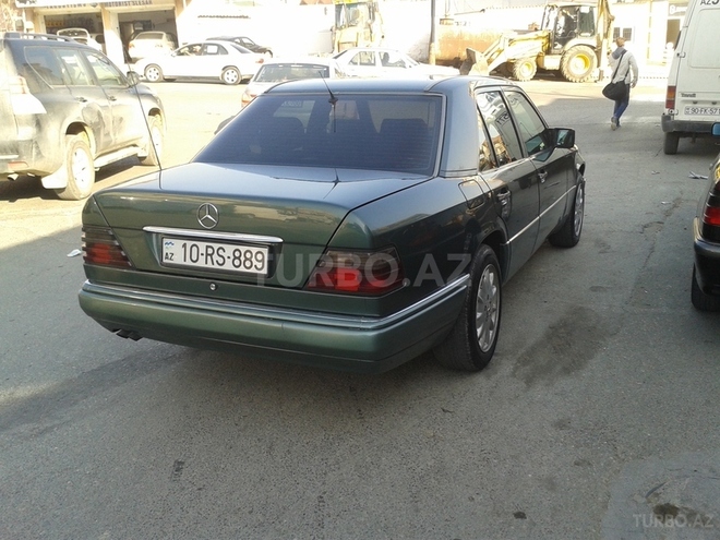 Mercedes E 300 1993, 400,000 km - 3.0 л - Bakı