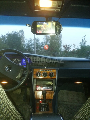 Mercedes 190 1989, 441,000 km - 2.0 л - Qəbələ
