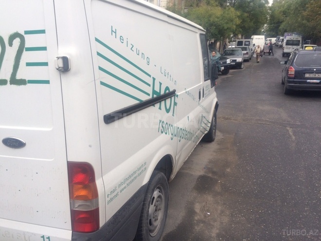 Ford Transit 2002, 305,000 km - 2.0 л - Bakı