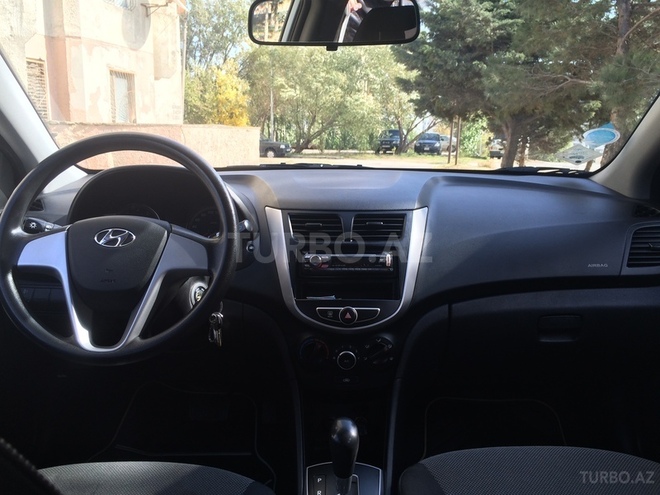 Hyundai Accent 2013, 48,000 km - 1.4 l - Bakı