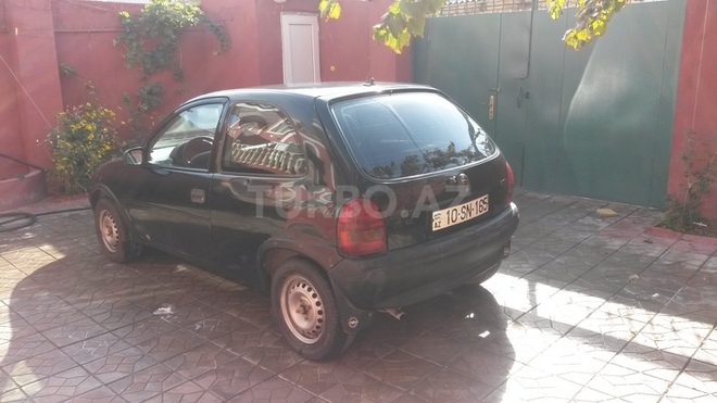 Opel Corsa 1994, 342,252 km - 1.4 л - Bakı