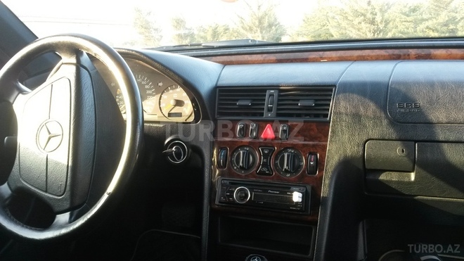Mercedes C 240 1998, 269,629 km - 2.4 л - Şirvan