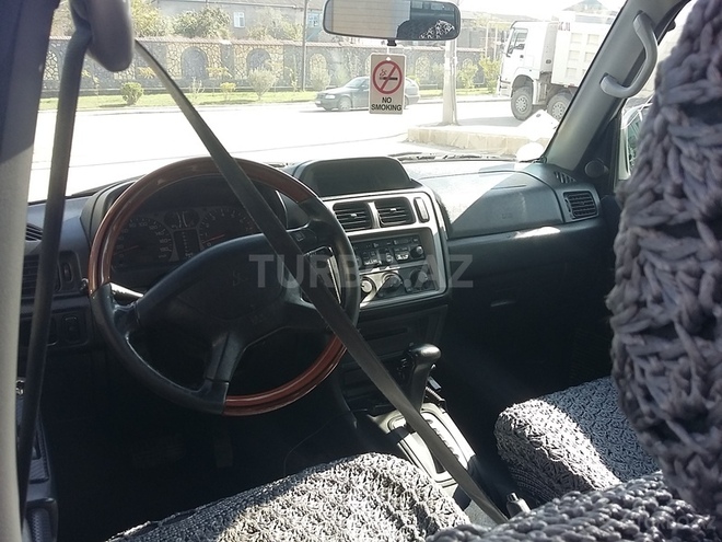 Mitsubishi Pajero io 2000, 175,000 km - 1.8 л - Xırdalan