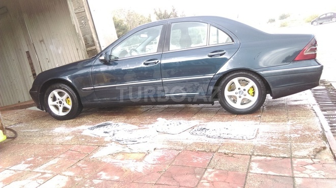 Mercedes C 220 2002, 224,513 km - 0.2 l - Bakı