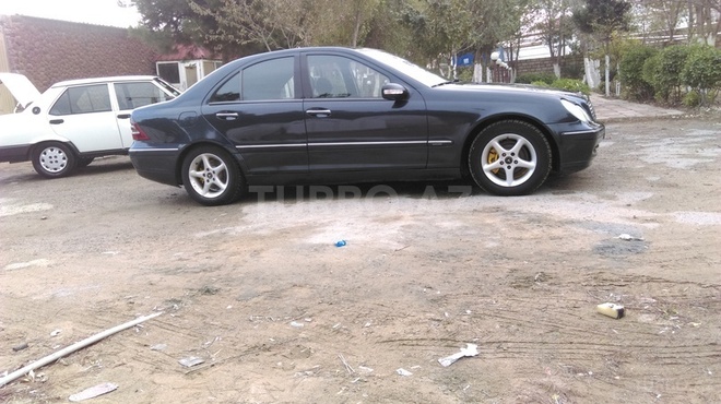 Mercedes C 220 2002, 224,513 km - 0.2 l - Bakı
