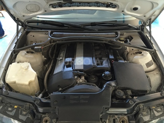 BMW 320 2001, 250,000 km - 2.2 l - Bakı