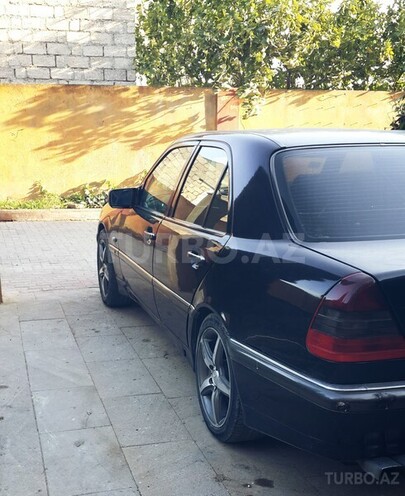 Mercedes C 180 1998, 200,000 km - 1.8 л - Bakı