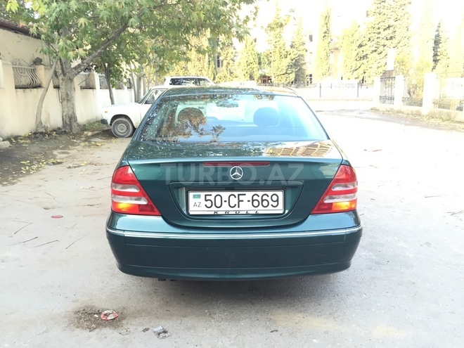 Mercedes C 240 2000, 220,000 km - 2.6 l - Bakı