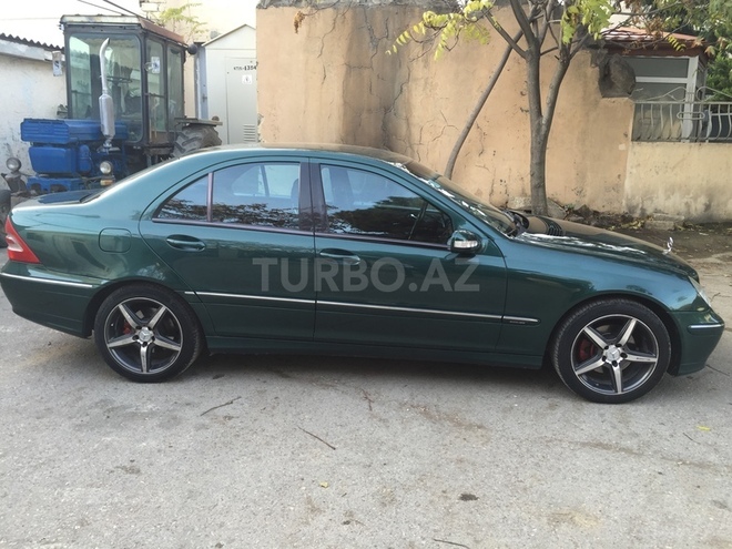 Mercedes C 240 2000, 220,000 km - 2.6 l - Bakı