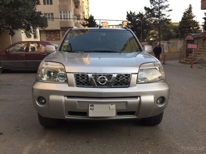 Nissan X-Trail 2004, 208,491 km - 2.0 l - Bakı