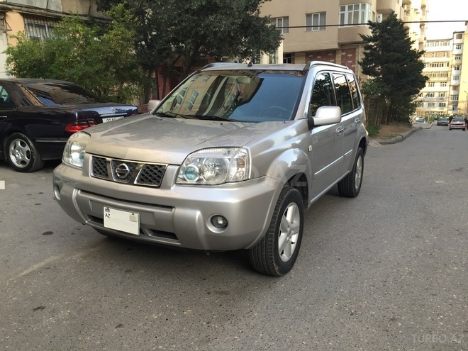 Nissan X-Trail 2004, 208,491 km - 2.0 l - Bakı