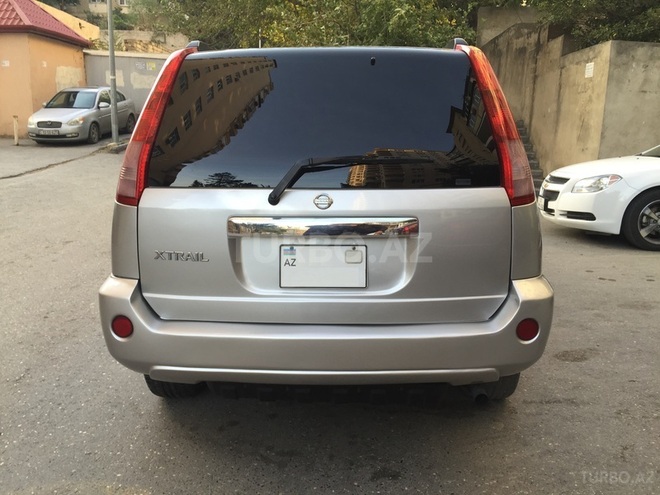 Nissan X-Trail 2004, 208,491 km - 2.0 l - Bakı