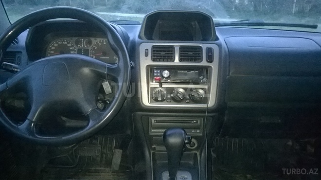 Mitsubishi Pajero io 1998, 240,000 km - 1.8 л - Qəbələ