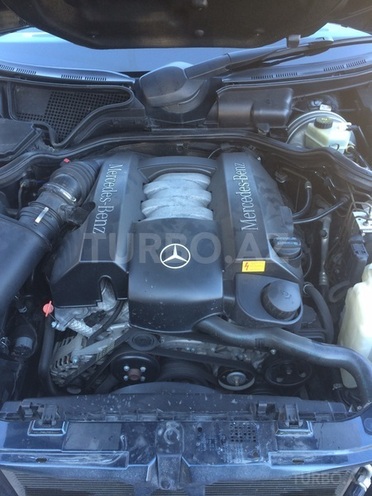 Mercedes E 240 2000, 160,000 km - 2.4 l - Bakı