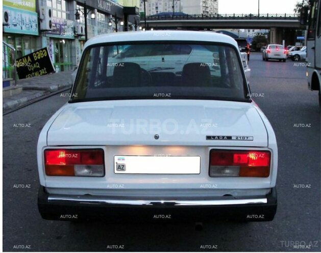 LADA (VAZ) 2107 2002, 90,000 km - 1.6 l - Bakı