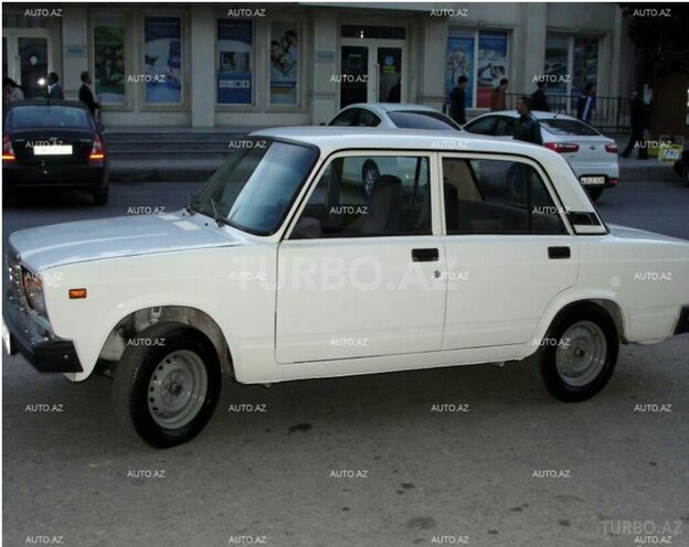 LADA (VAZ) 2107 2002, 90,000 km - 1.6 l - Bakı