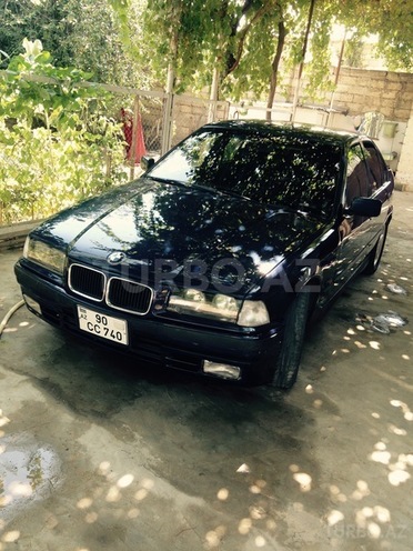 BMW 318 1991, 370,000 km - 1.8 l - Bakı