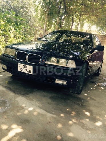 BMW 318 1991, 370,000 km - 1.8 l - Bakı