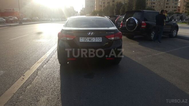 Hyundai Elantra 2011, 110,000 km - 1.6 l - Bakı